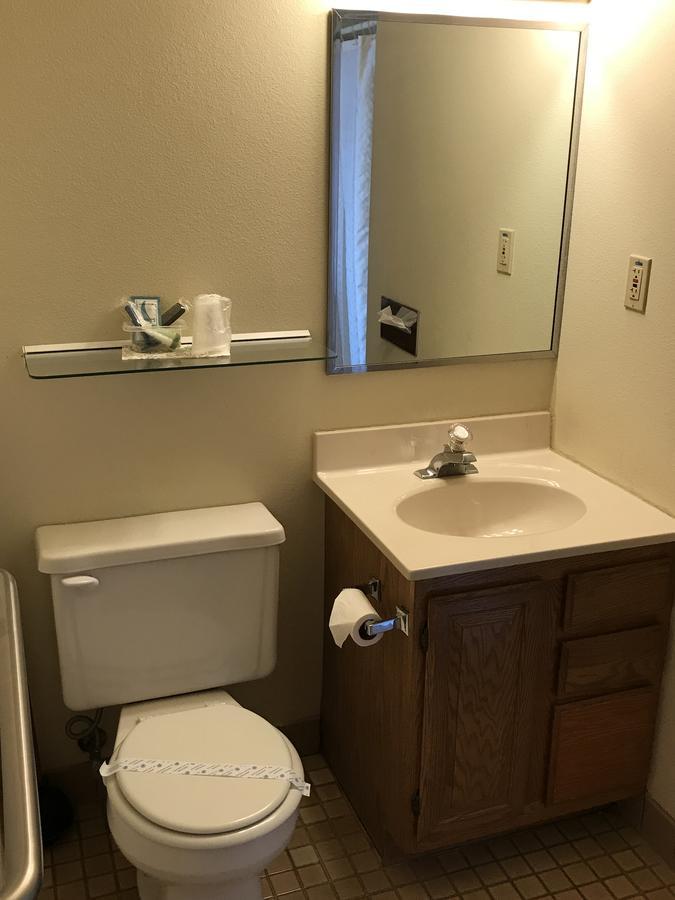 Exxon Quik Stop & Motel Wausaukee 外观 照片